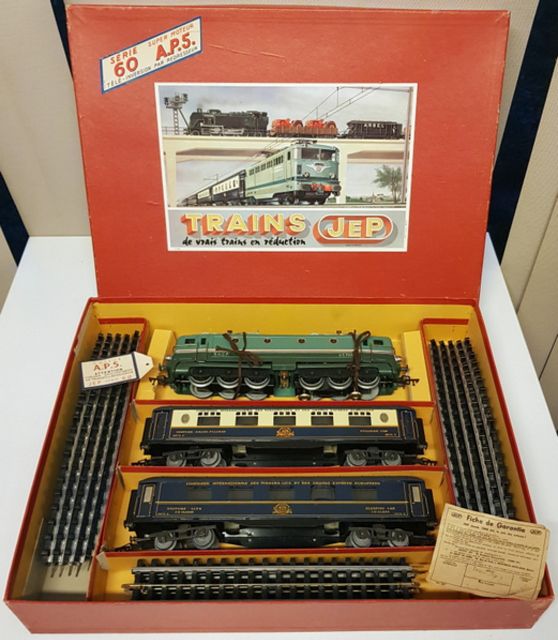 coffret CC
        7001